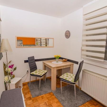 Studio Apartment Maestral Zagreb Eksteriør billede